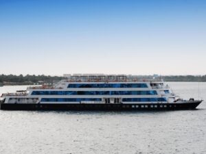 From Luxor: 2-Night Nile Cruise to Aswan