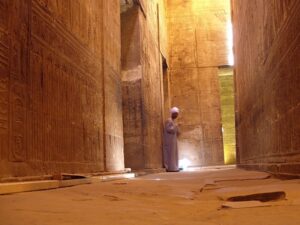 From Aswan: Private Guided Tour to Edfu & Kom Ombo with Lunch & a Felucca Ride